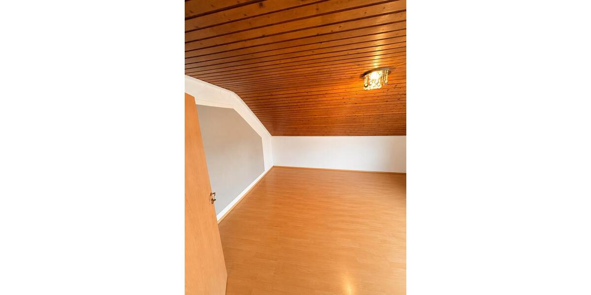 Mehrfamilienhaus, Wohnhaus Pfullendorf - 14 Zimmer, 365 m&sup2;, 680.000&euro; | Angebot:27133486