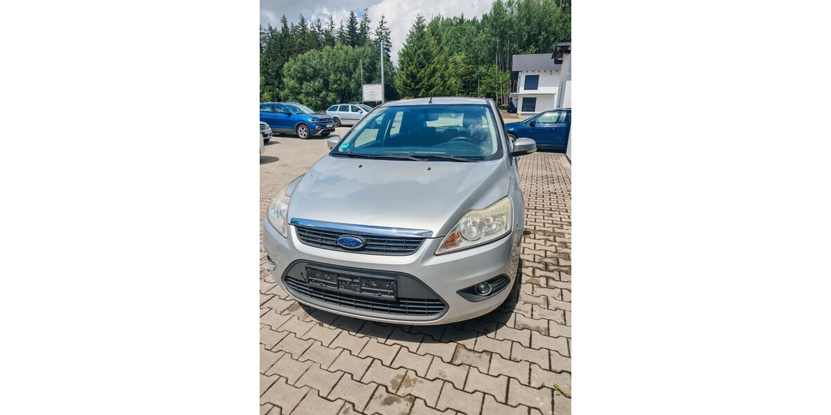 Ford Focus 192.000 km 2.400 &euro; Windorf 94575