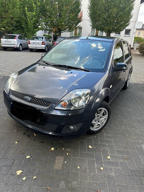 Ford Fiesta 144.120 km 2.500 € Hagen 58095