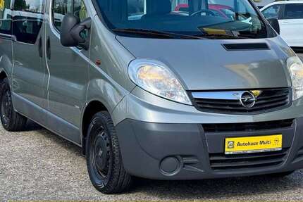 Opel Vivaro 74.000 km 12.900 &euro; Limeshain 63694