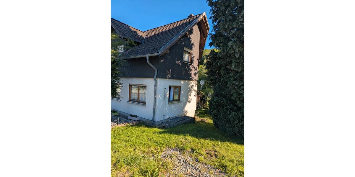 Mehrfamilienhaus, Wohnhaus Netphen - 9 Zimmer, 205 m&sup2;, 309.000&euro; | Angebot:26737644
