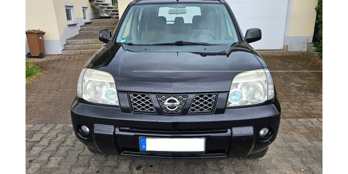 Nissan X-Trail 230.893 km 1.950 &euro; Waldbrunn 65620
