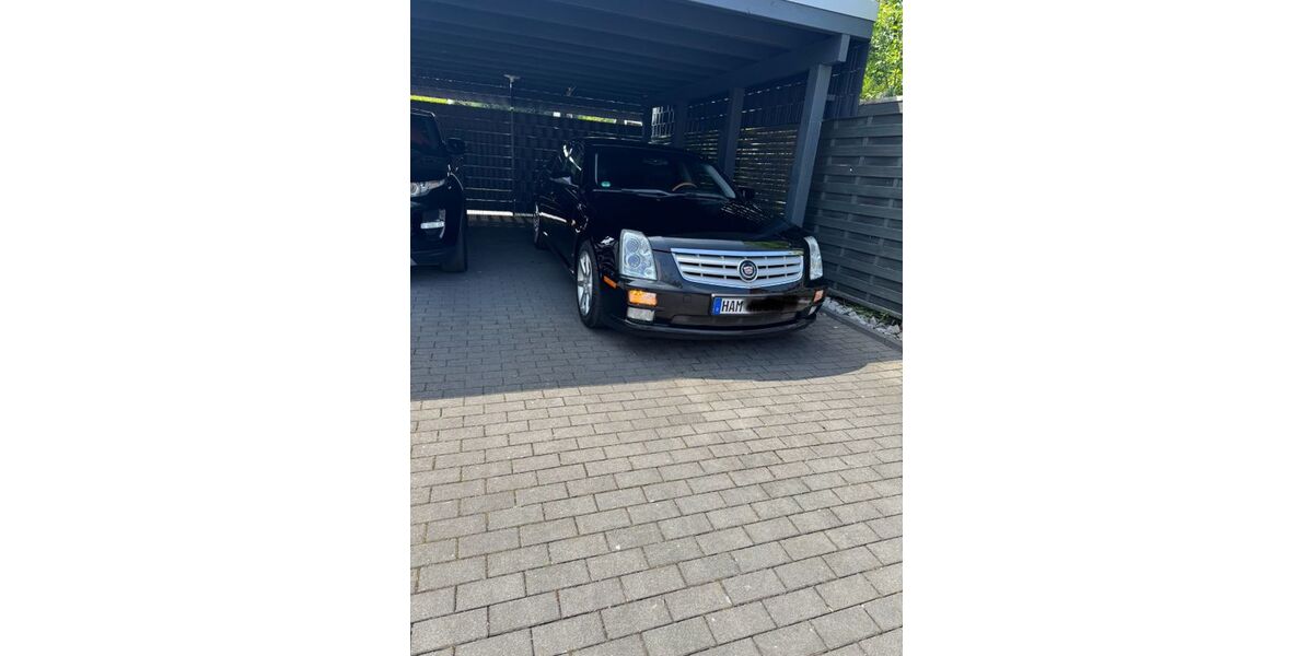 Cadillac STS 218.400 km 6.300 &euro; Hamm 59075