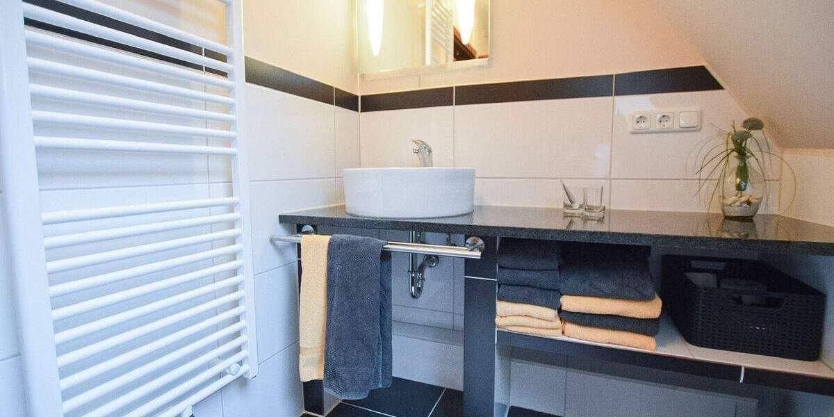 Etagenwohnung Stade - 2 Zimmer, 55 m&sup2;, 1.290&euro; | Angebot:25879464