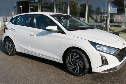 Hyundai i20 6.000 km 18.490 &euro; Freising / Achering 85354