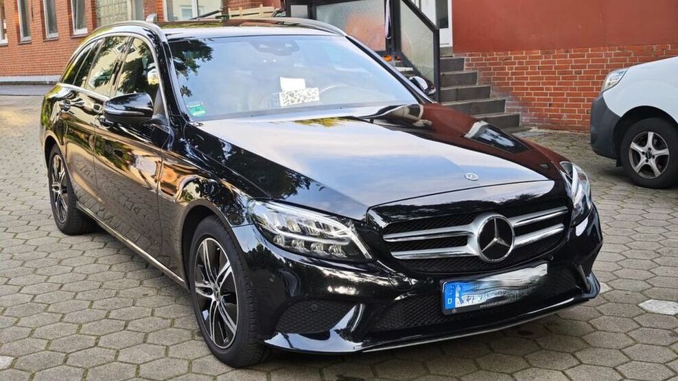 C 200