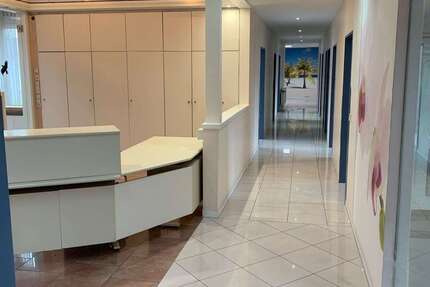 Büro in Calw 1.050 € 136 m² zimmer