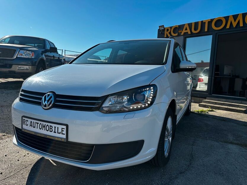 VW Touran 105.500 km 12.900 € Ottendorf- Okrilla 01458