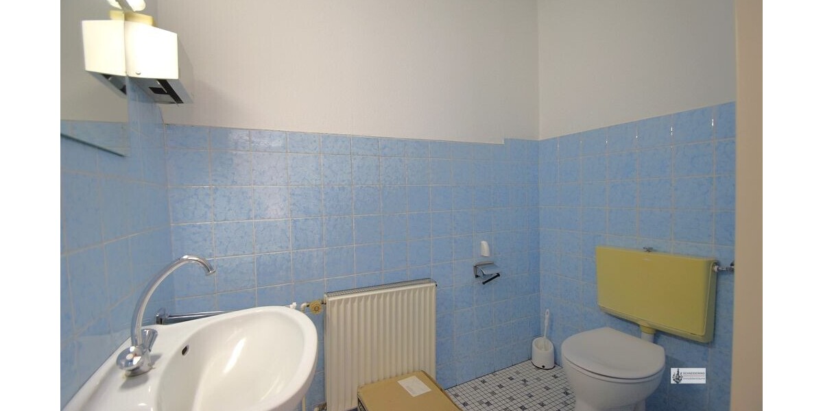 Gewerbefläche TOP-Lage an der B6 2 Hallen mit je ca. 600 m² 1 Halle mit ca. 150 m² + Büro 300 m² - Gewerbeobjekt Weyhe | Angebot:25181992