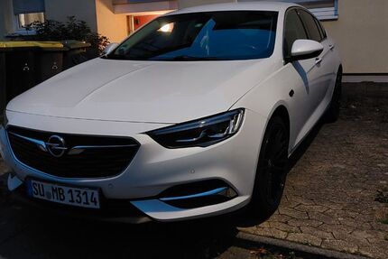 Opel Insignia 121.900 km 16.500 € Rheinbach 53359