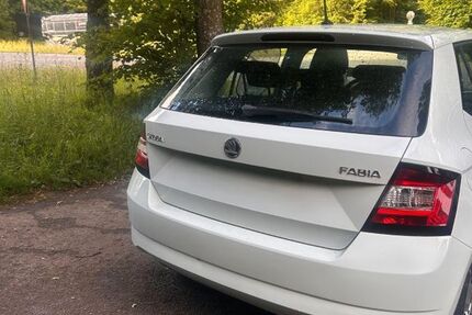 Skoda Fabia 95.000 km 6.200 &euro; Oberboihingen 72644
