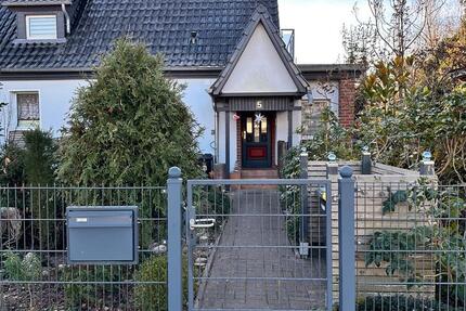 Doppelhaushälfte zu vermieten, tolle Lage 4 zimmer