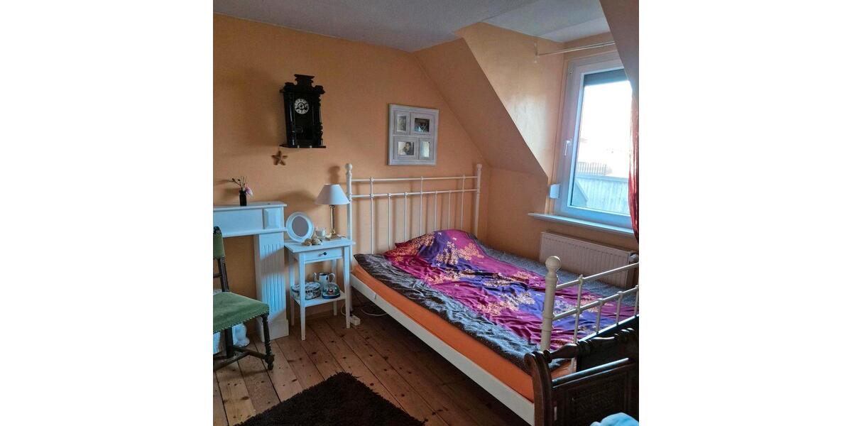 Einfamilienhaus Butzbach - 6 Zimmer, 190 m&sup2;, 450.000&euro; | Angebot:26378161