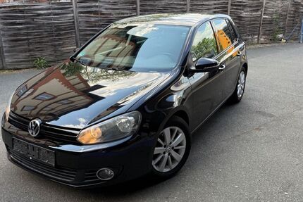 VW Golf 176.557 km 6.199 &euro; Wiesbaden 65189