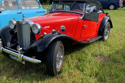 MG TD 8.500 km 33.000 € Dornburg- Camburg 07774