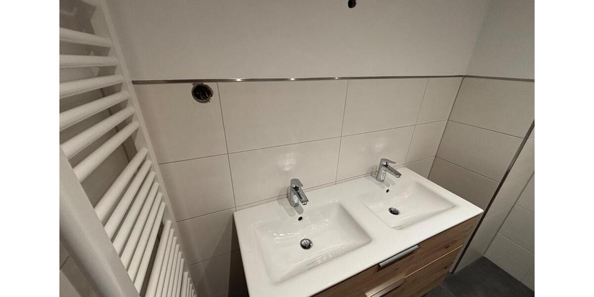Reihenhaus Nürnberg Holzheim - 6 Zimmer, 120 m&sup2;, 1.600&euro; | Angebot:26048184