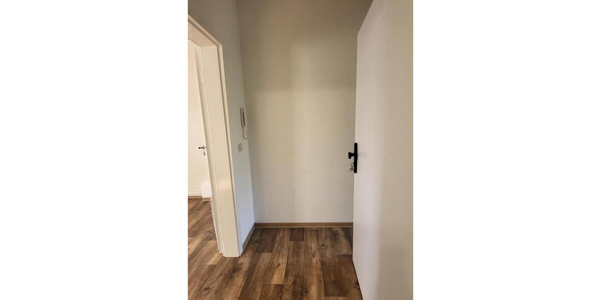 Maisonettenwohnung Staßfurt - 2 Zimmer, 60 m&sup2;, 350&euro; | Angebot:26561558