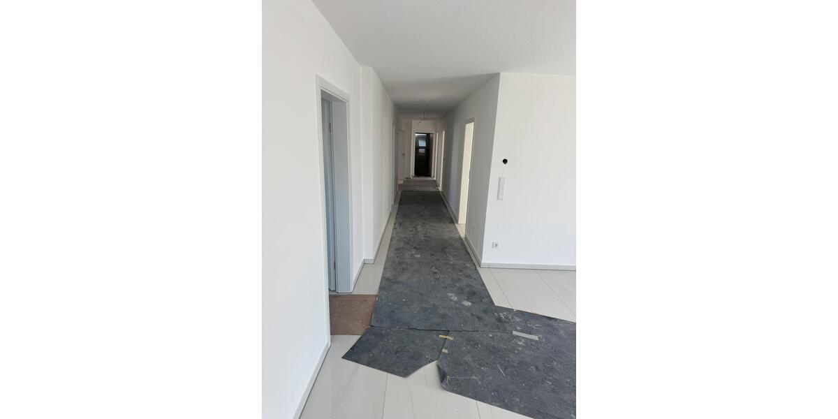 Erdgeschoßwohnung Reichelsheim (Odenwald) - 5 Zimmer, 121 m&sup2;, 1.200&euro; | Angebot:26592084