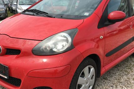 Toyota Aygo (X) 190.000 km 1.999 &euro; Bonn 53227