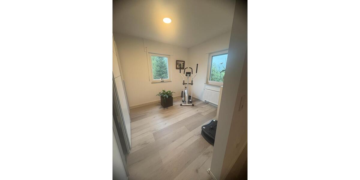 Neuwertiges Mehrgenerationenhaus 7 zimmer