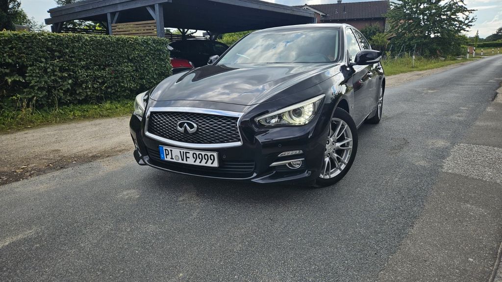 INFINITI Q50 296.000 km 7.950 &euro; Borstel Hohenraden 25494