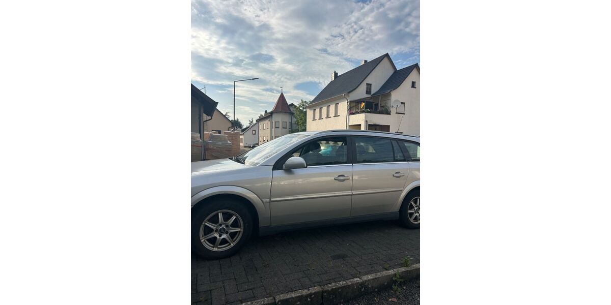 Opel Vectra 240.000 km 800 &euro; Homburg 66424