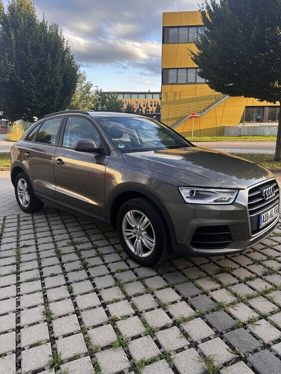 Audi Q3 175.200 km 10.000 € Rosenheim 83013