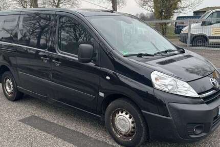 Toyota Proace 215.000 km 4.950 &euro; Hamburg 21107
