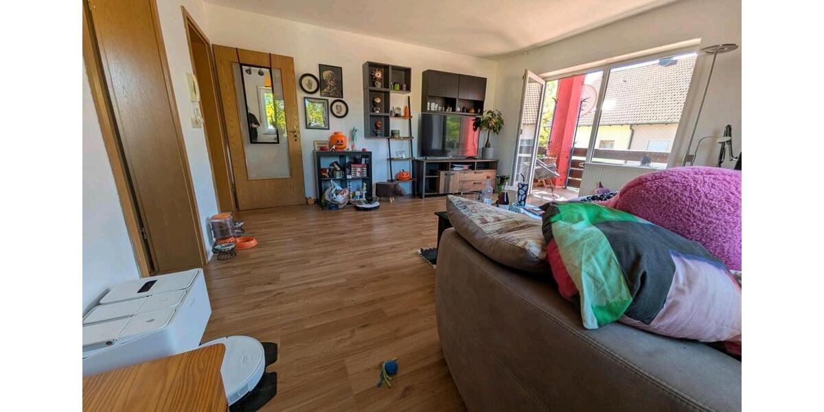 Etagenwohnung Schwarzenfeld - 4 Zimmer, 90 m&sup2;, 850&euro; | Angebot:26395836