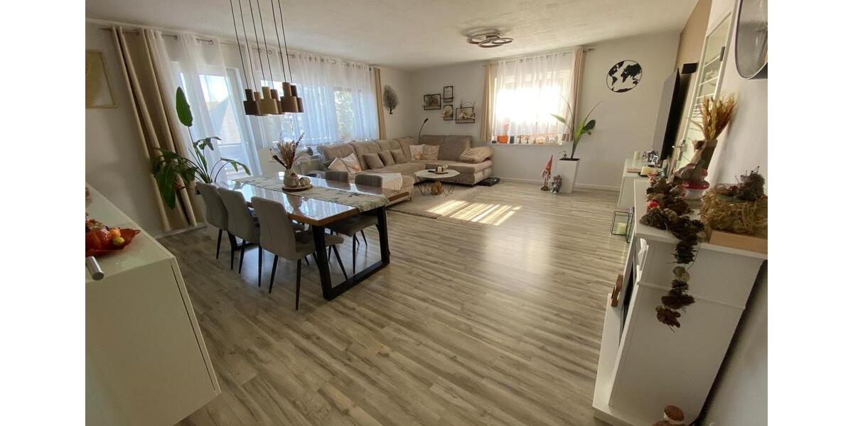 Etagenwohnung Geseke - 4 Zimmer, 130 m&sup2;, 299.950&euro; | Angebot:27429965