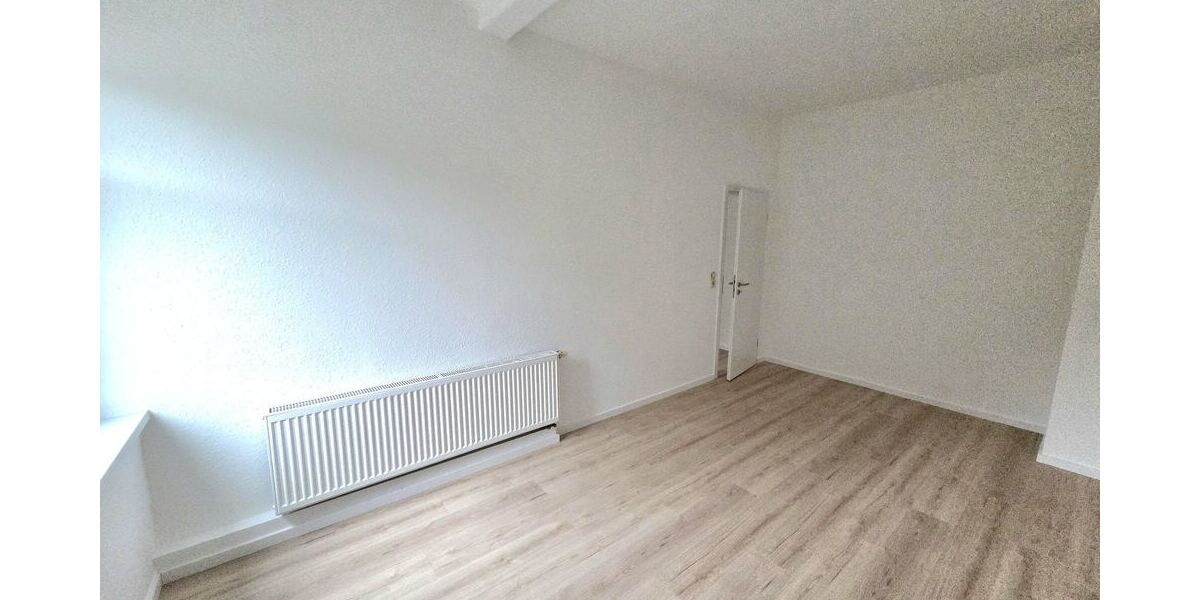Schicke 3-Zimmer-Dachgeschosswohnung in zentraler Lage von Stollberg! 3 zimmer