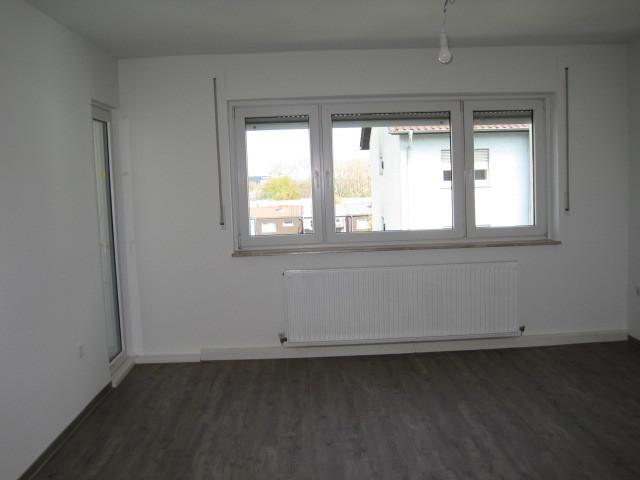 Etagenwohnung Schwetzingen - 3 Zimmer, 73 m&sup2;, 876&euro; | Angebot:24621701