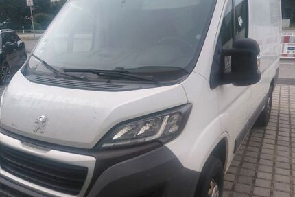 Peugeot Boxer 260.000 km 2.900 &euro; München 80999
