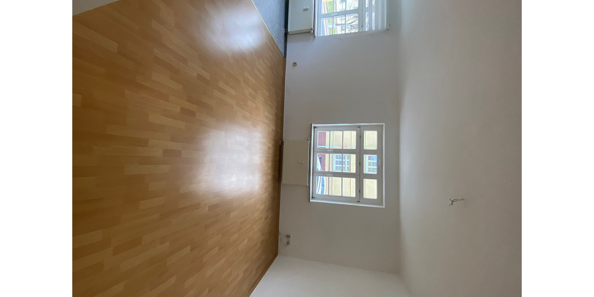 Schöne 2- Raum Wohnung in ruhiger Lage mit Balkon zu vermieten! 2 zimmer