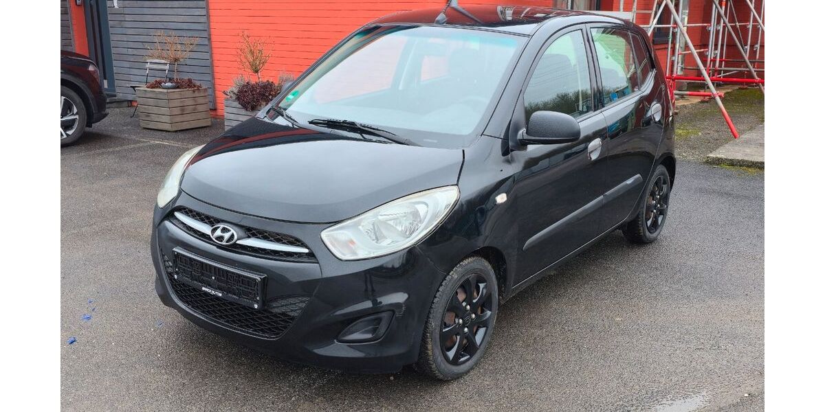 Hyundai i10 114.000 km 3.199 &euro; Neuss 41472