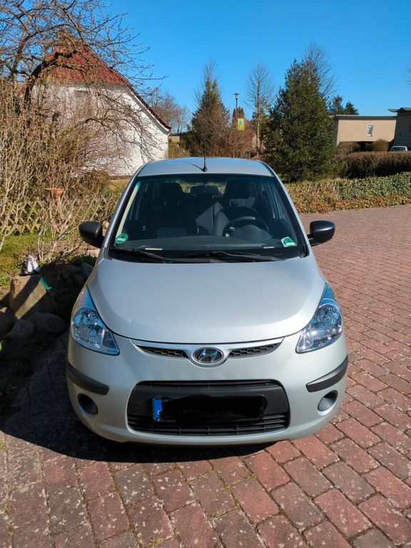 i10