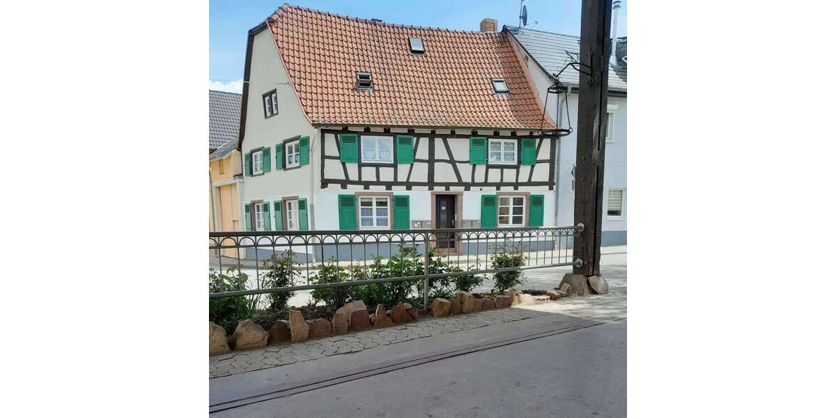 Einfamilienhaus Windesheim - 4 Zimmer, 120 m&sup2;, 1.000&euro; | Angebot:25203634