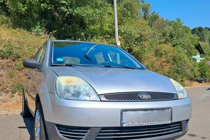Ford Fiesta 245.000 km 1.850 &euro; Wolfstein 67752