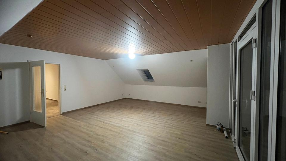 Etagenwohnung Salzwedel - 4 Zimmer, 120 m&sup2;, 610&euro; | Angebot:26382356