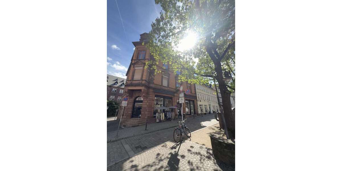 Etagenwohnung Marburg Oberstadt - 4 Zimmer, 115 m&sup2;, 1.495&euro; | Angebot:26422784
