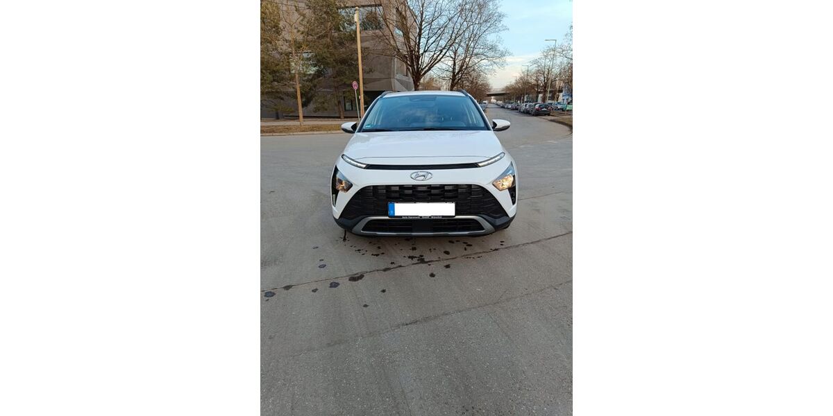 Hyundai BAYON 215.373 km 7.900 &euro; München 80939