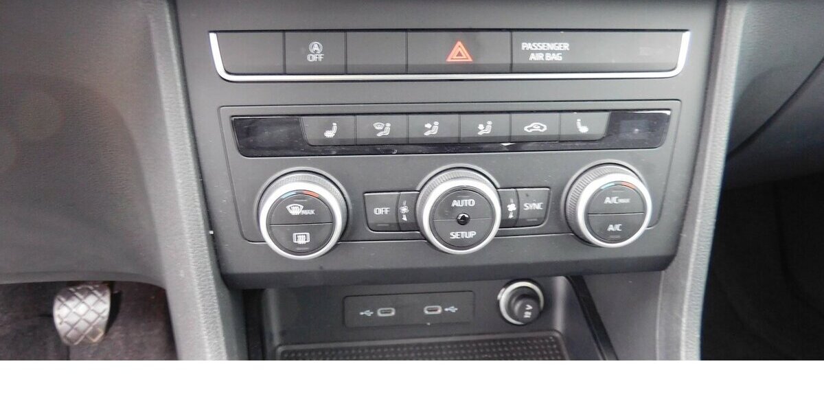 Seat Ateca 1.5 Style TSI BMT Navi Klima Alu 28.800 km 22.990 &euro; Vordorf 38533