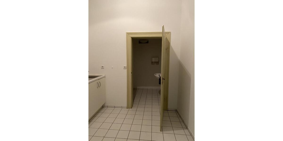 Gewerbeobjekt Naumburg (Saale) - 984&euro; | Angebot:25420154