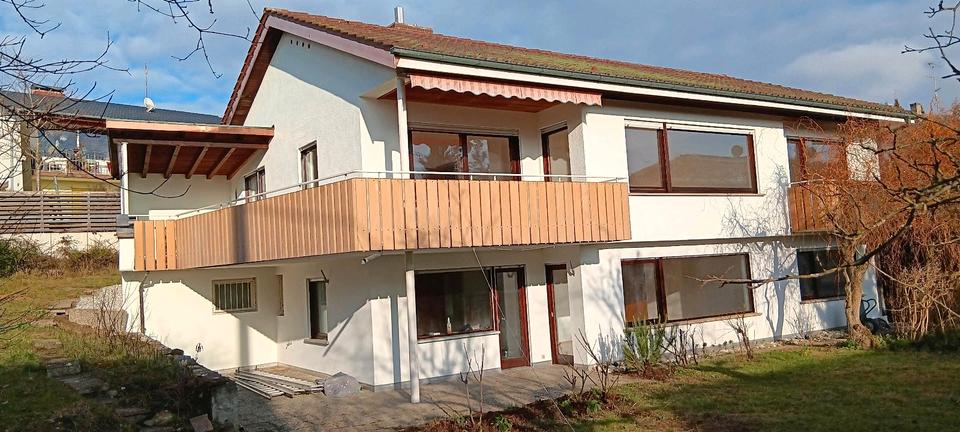 Einfamilienhaus Überlingen - 6 Zimmer, 215 m&sup2;, 2.800&euro; | Angebot:25281442