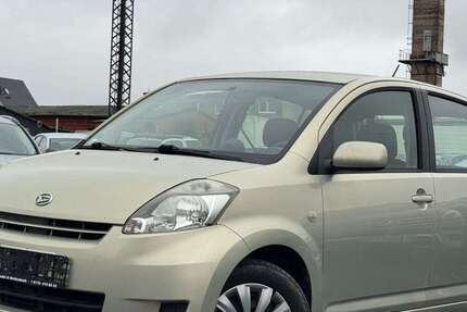 Daihatsu Sirion 223.525 km 1.999 &euro; Breitenbach 37327