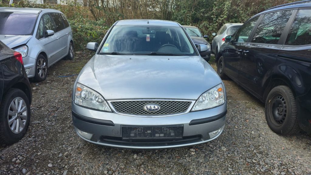 Ford Mondeo 183.380 km 2.390 &euro; Lustadt 67363