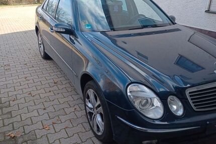 Mercedes-Benz E 500 256.500 km 3.000 &euro; Gebenbach 92274