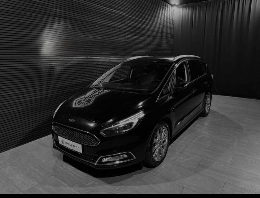 S-Max