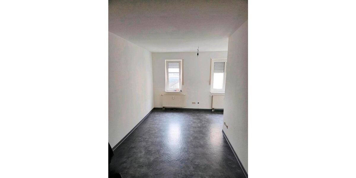 Etagenwohnung Kastellaun - 3 Zimmer, 102 m&sup2;, 180.000&euro; | Angebot:26040301