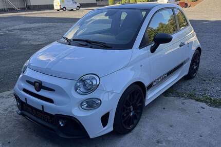 Abarth 500 133.951 km 15.900 € Wallmenroth 57584